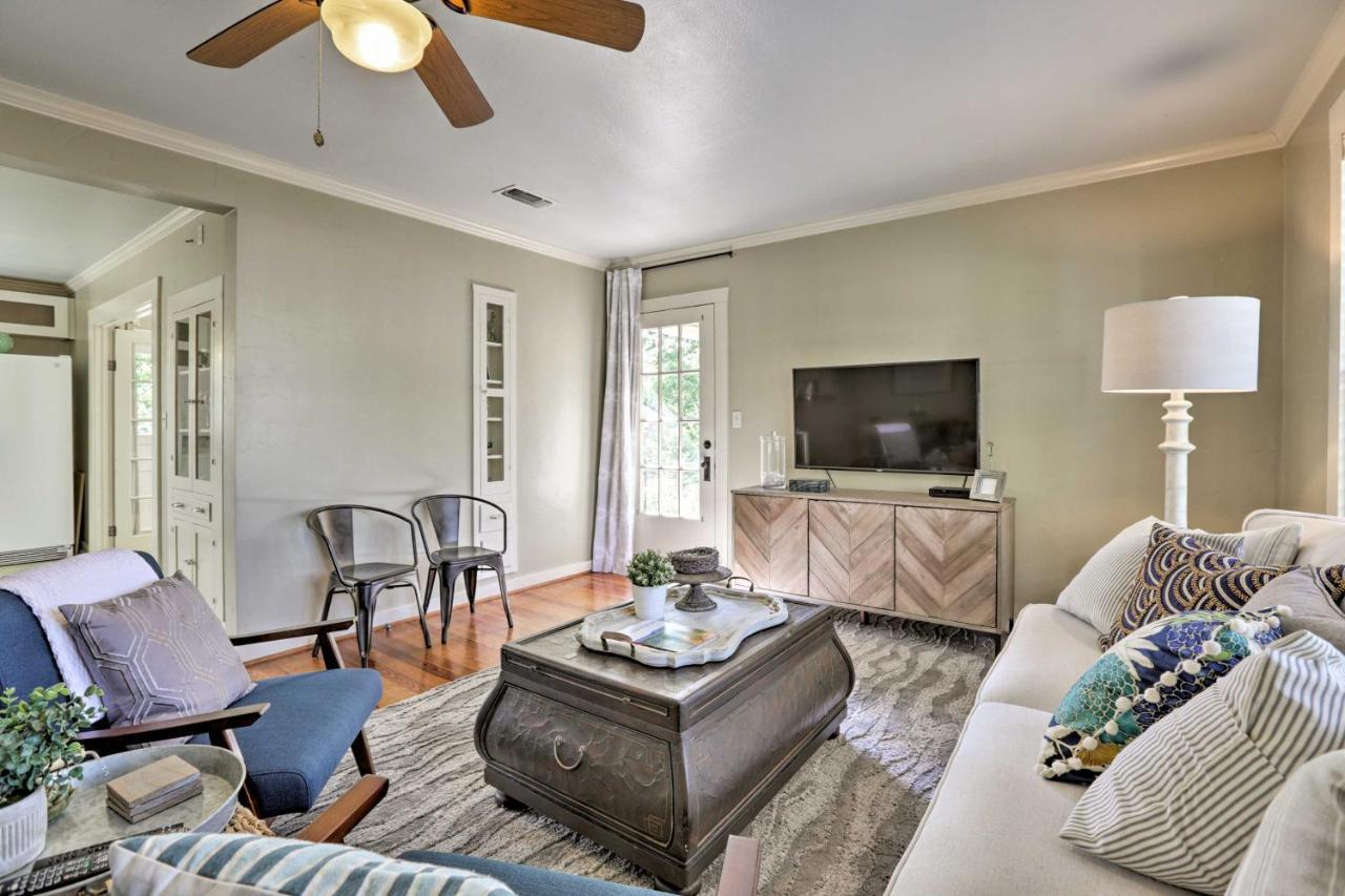 Fredericksburg Cottage With Grill - Walk To Main St! Εξωτερικό φωτογραφία