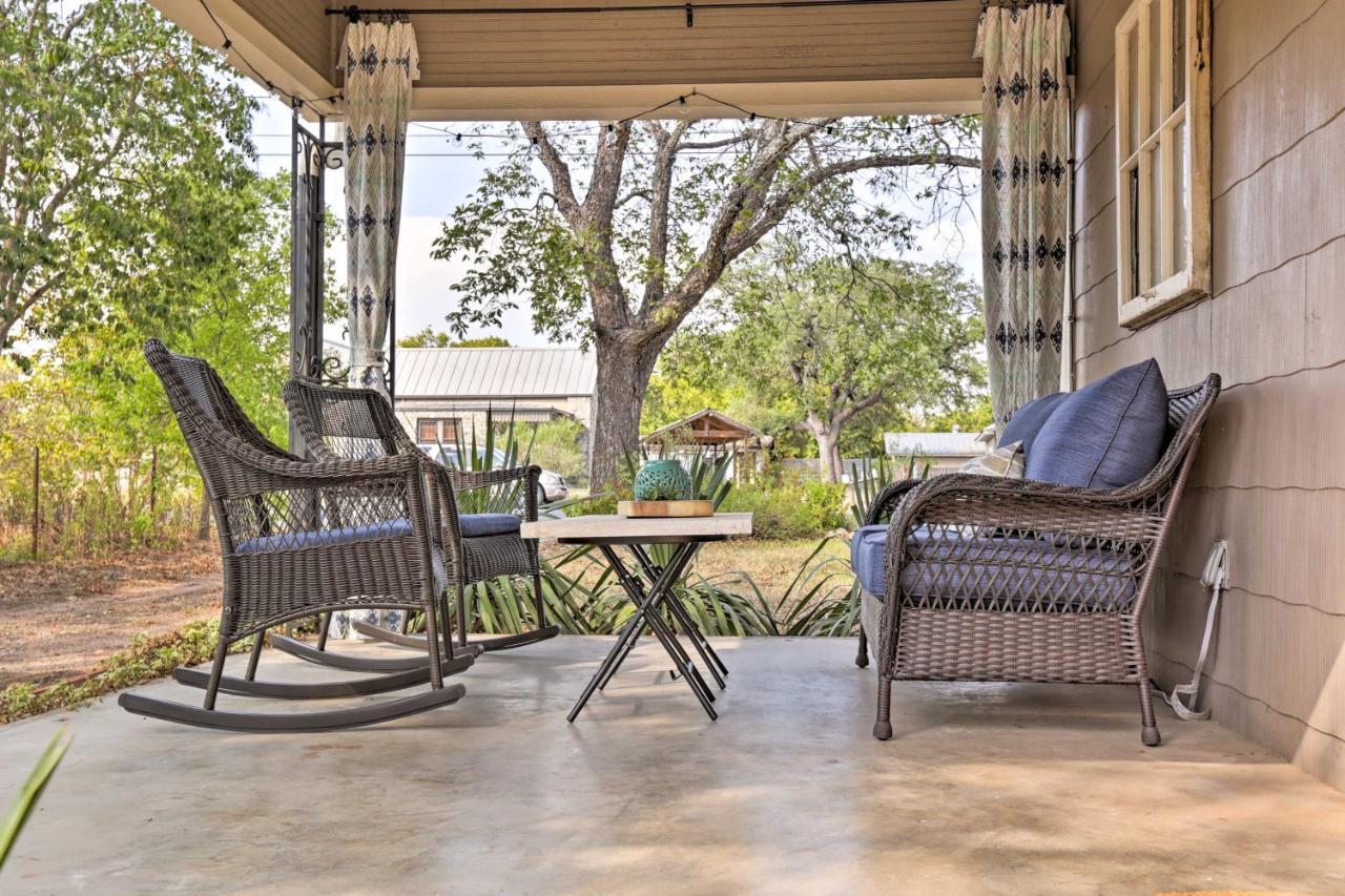 Fredericksburg Cottage With Grill - Walk To Main St! Εξωτερικό φωτογραφία